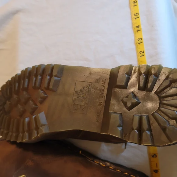 Dr. Martens Brown Leather Men's Shoes - Picture 7 of 11